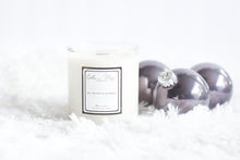 Load image into Gallery viewer, Sugar Plum Sparkle WOOD WICK-Luxury Candle