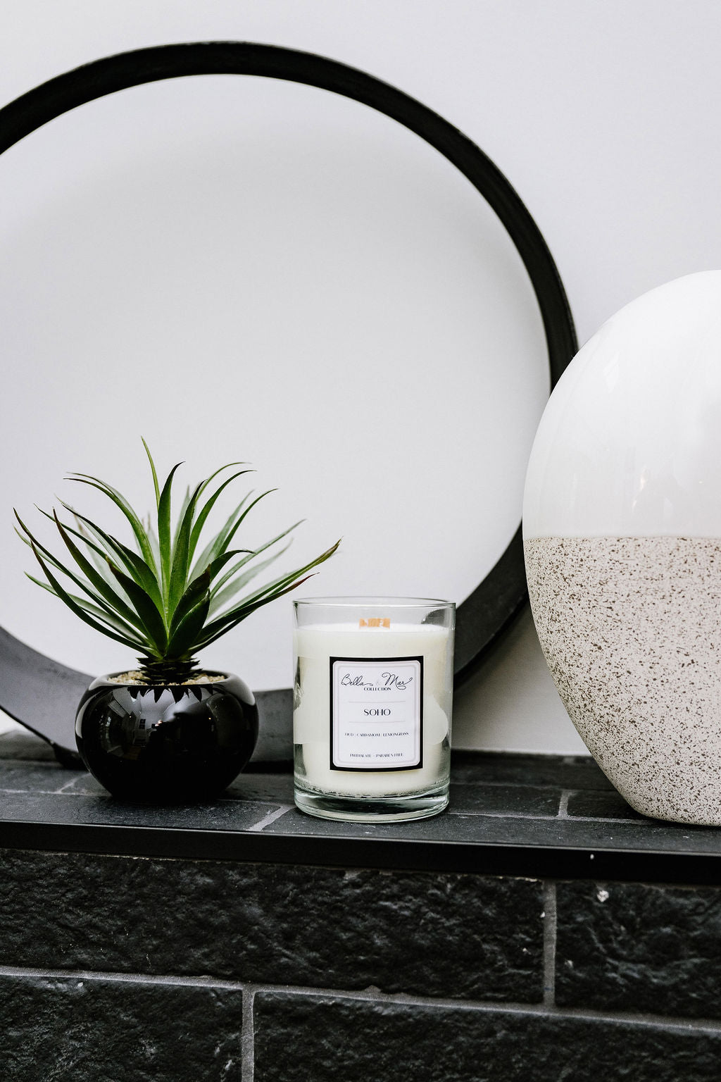 SOHO | Oud  Lemongrass  Cardamon